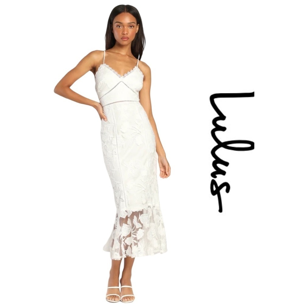 Lulus Alluring Dream White Floral Mesh Lace Trumpet Midi Dress, M